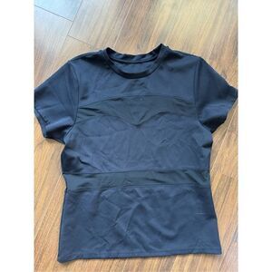 GSTQ L black mesh tee shirt